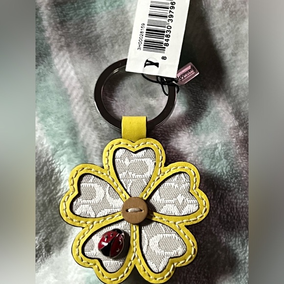 COACH Ladybug Signature C Flower Keychain/Charm - Picture 3 of 8